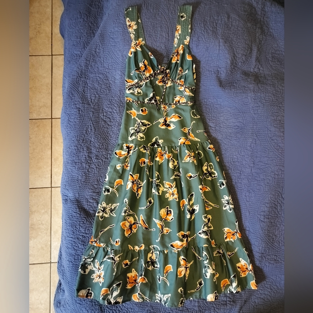 Green Midi Floral Dress with Straps Size S:Small – B.O.G. Collective